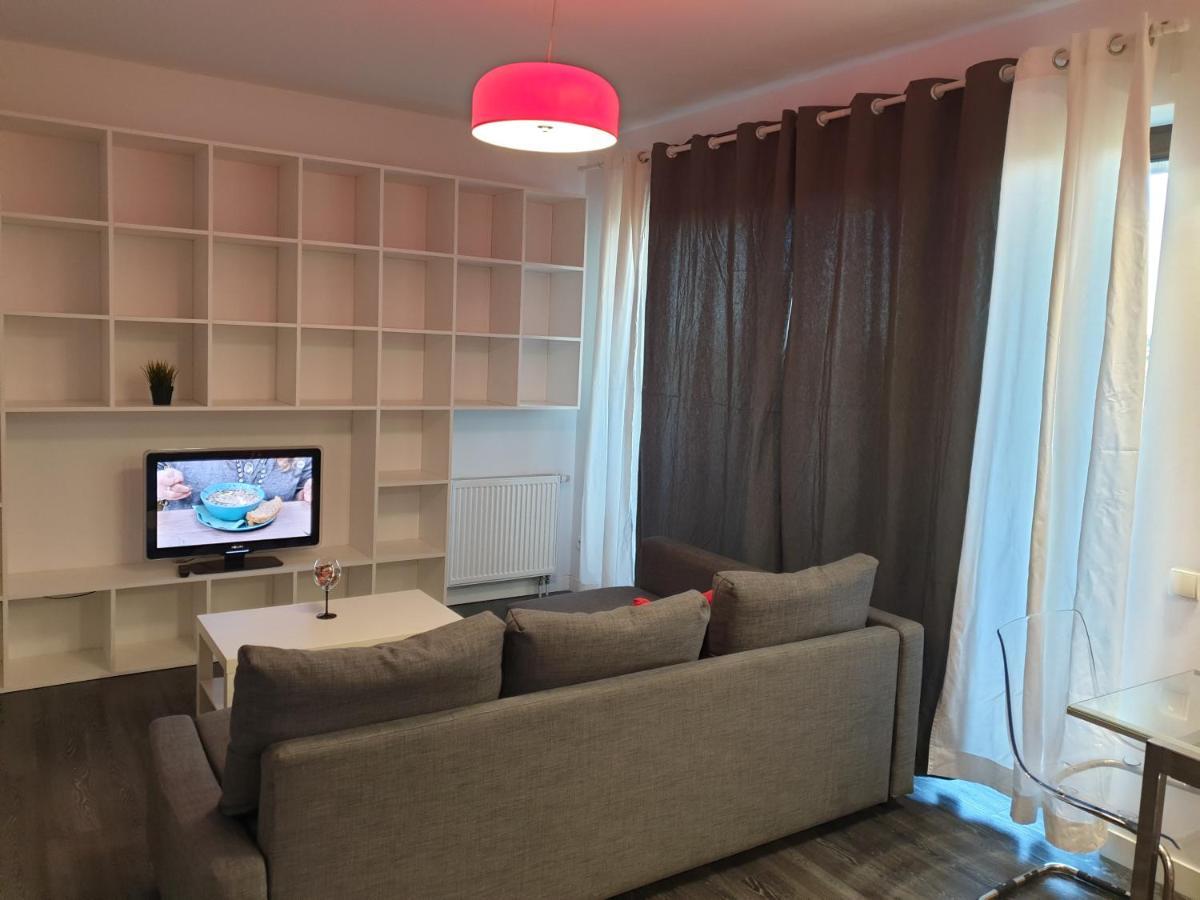 Apartamenty Promenada Warsaw Ngoại thất bức ảnh